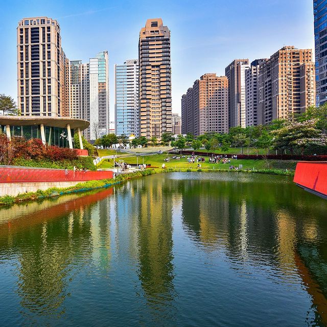 秋紅谷景觀生態公園 - 台中親子景點